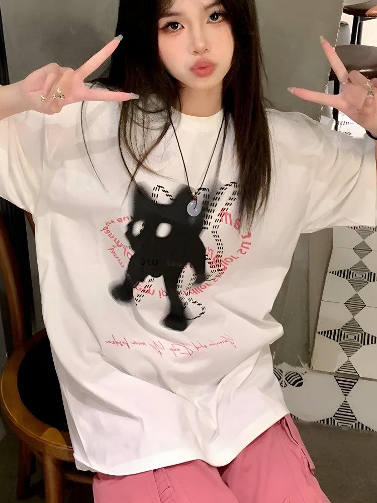 Shaking Cat Lace Trimmed Tee for Fun and Stylish Casual Wear