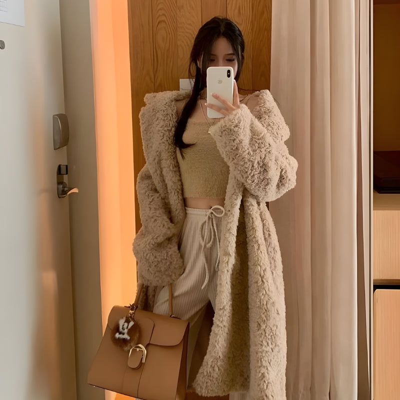 Stylish Teddy Puffer Coat: the Perfect Blend of Comfort and Fashion