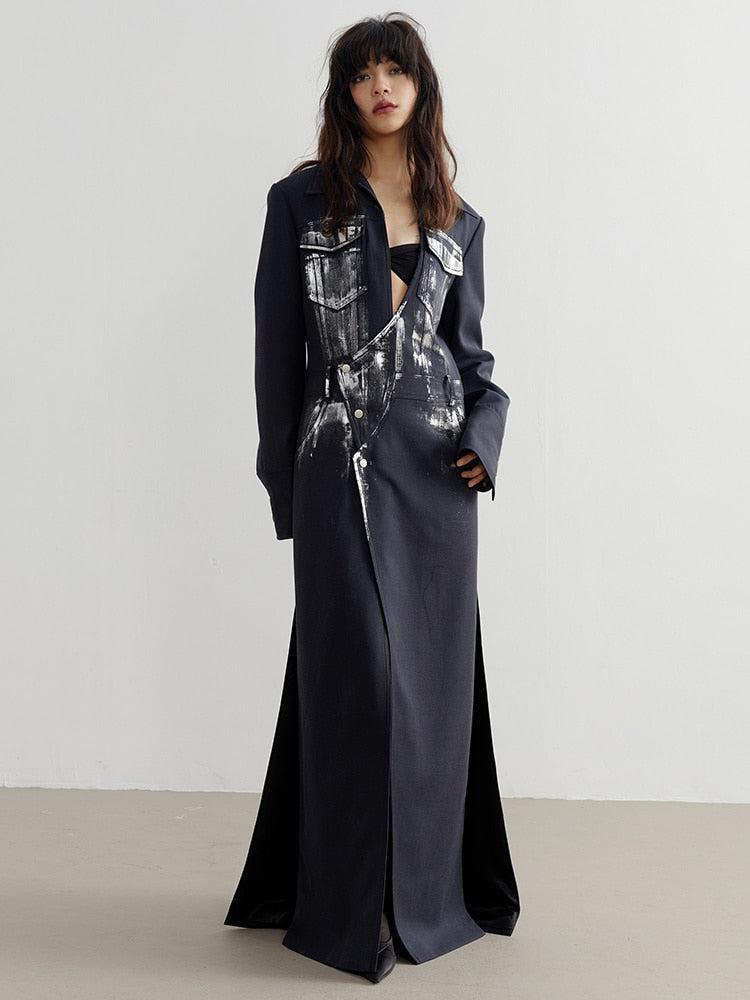 White Distressed Vintage Blazer for a Timeless Chic Look